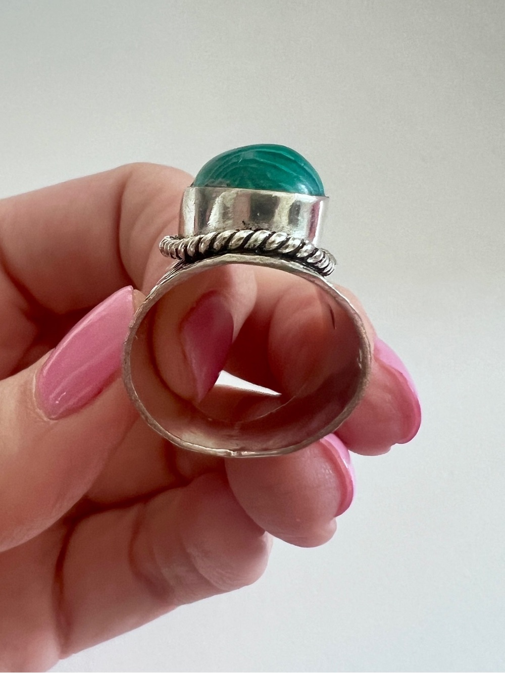 Artisan Boho Statement Ring Green Cabochon Silver Plate Sz 6 Vintage-Style - Picture 4 of 6